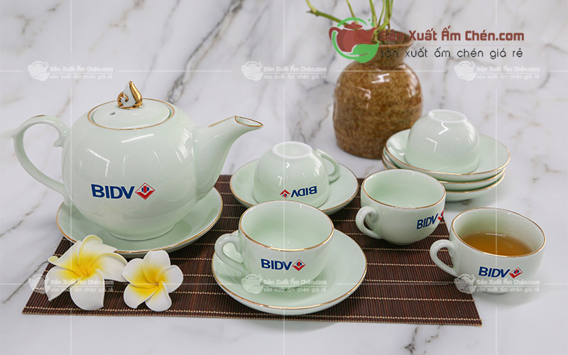 Bộ trà in logo BIDV - Ấm chén Bát Tràng in logo